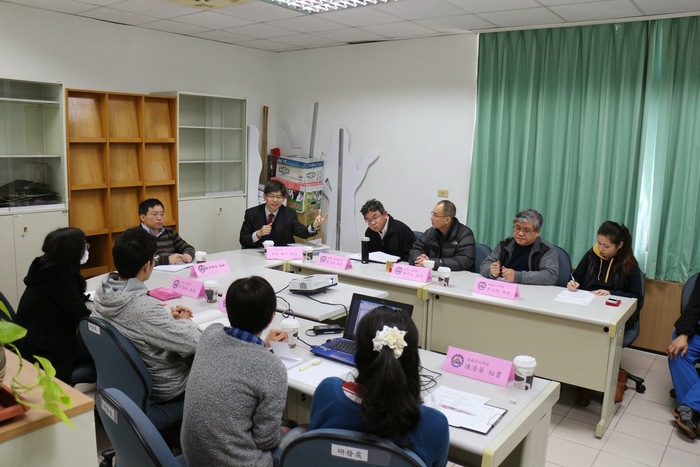 103.03_黃野_討論郭益新入學圖片