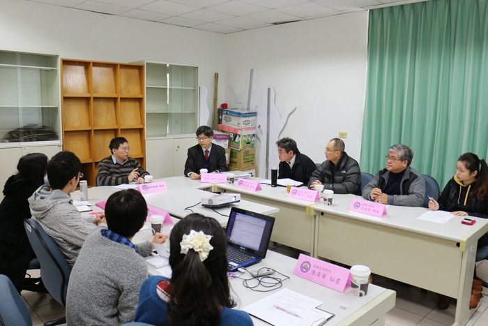 103.03_黃野_討論郭益新入學圖片